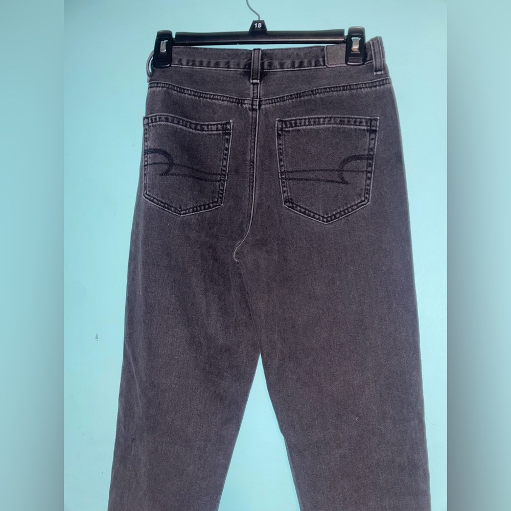 Black American Eagle Jeans; size 0